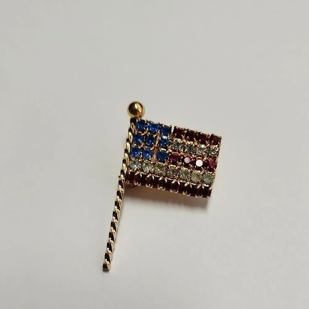 Gold American Flag Brooch